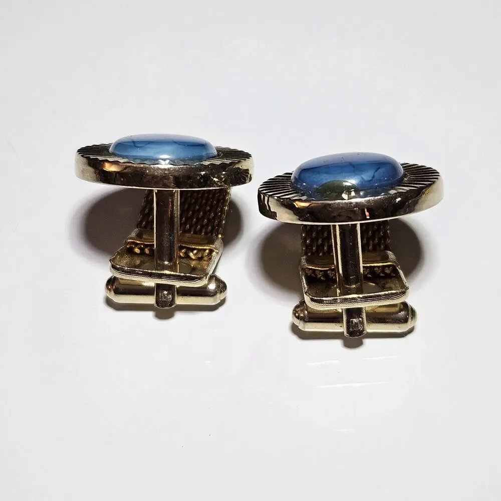 Hickok Vintage Gold Tone Mesh Wrap Round Blue Glass Cuff Links